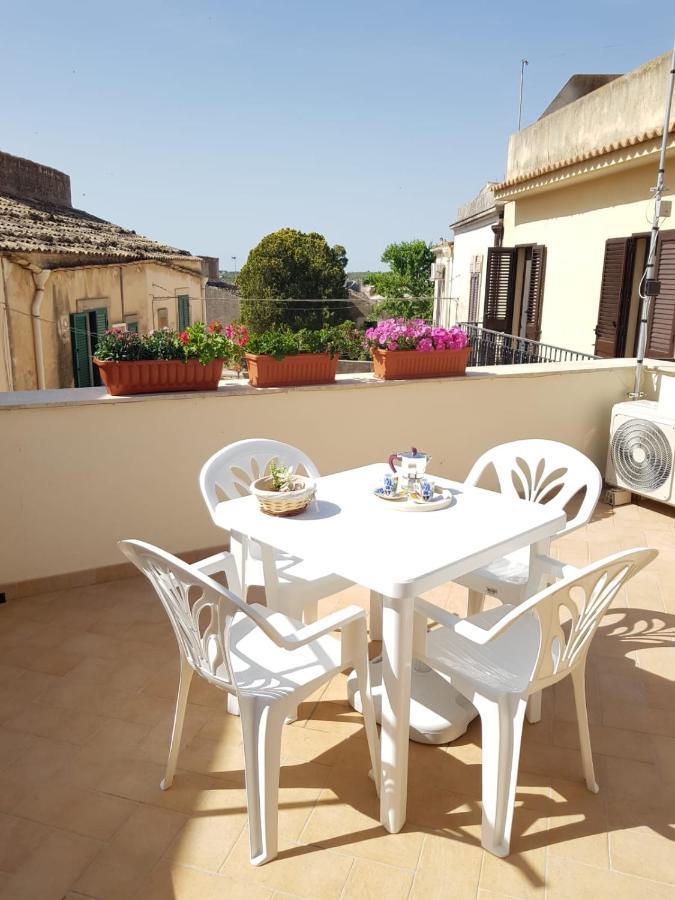 Alla Villa Noto Eksteriør bilde